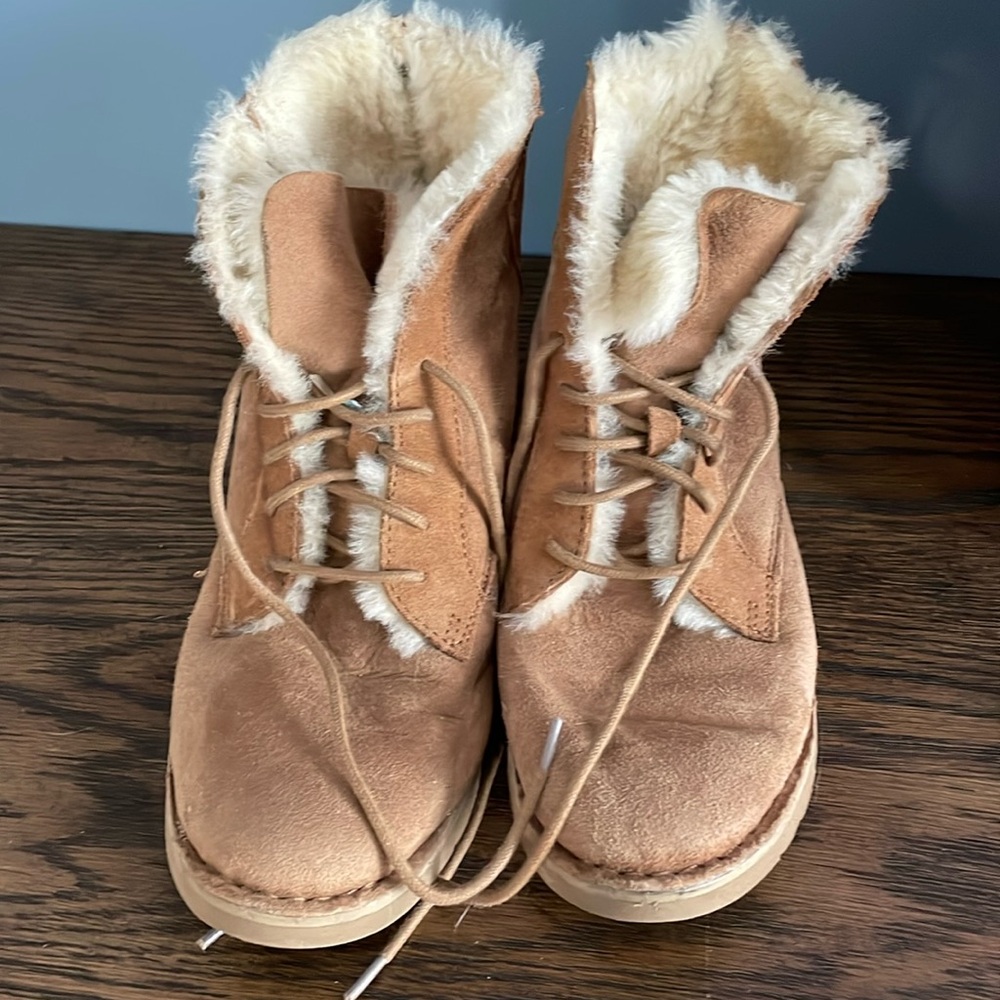 UGG Lace Up Boots - Tan, Size 7